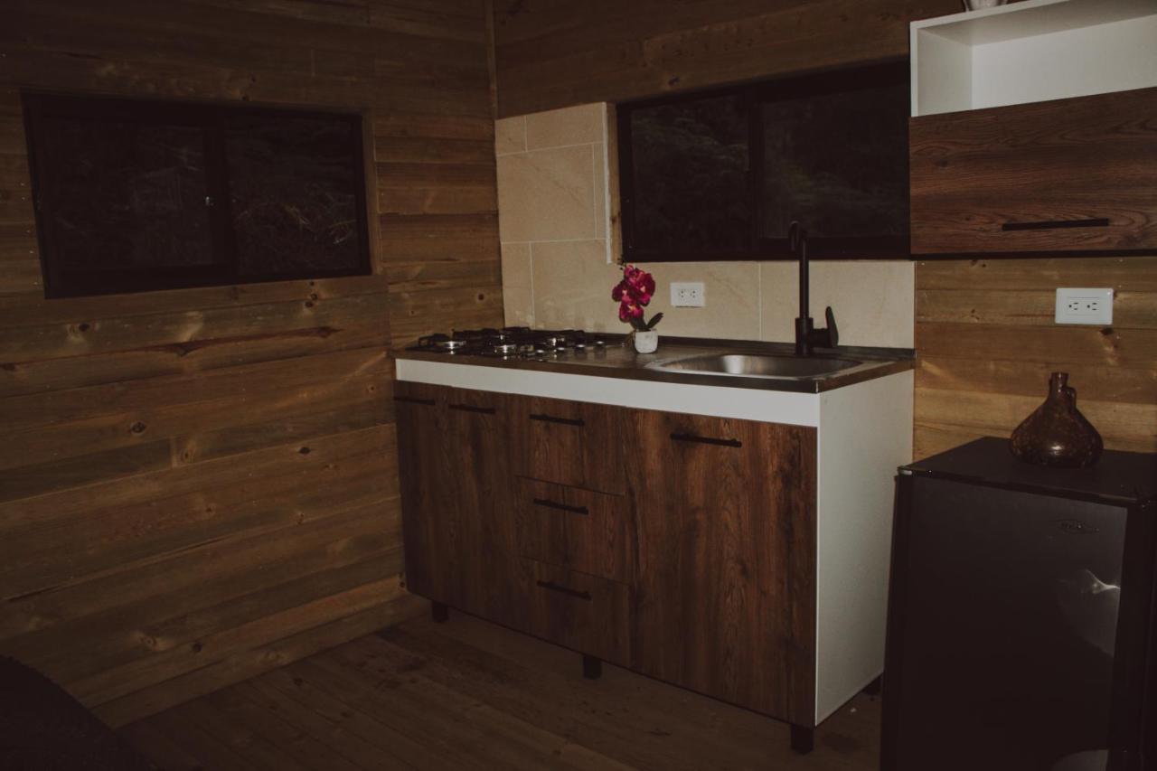 Cabanas Refugio Himalaya Guatapé 外观 照片