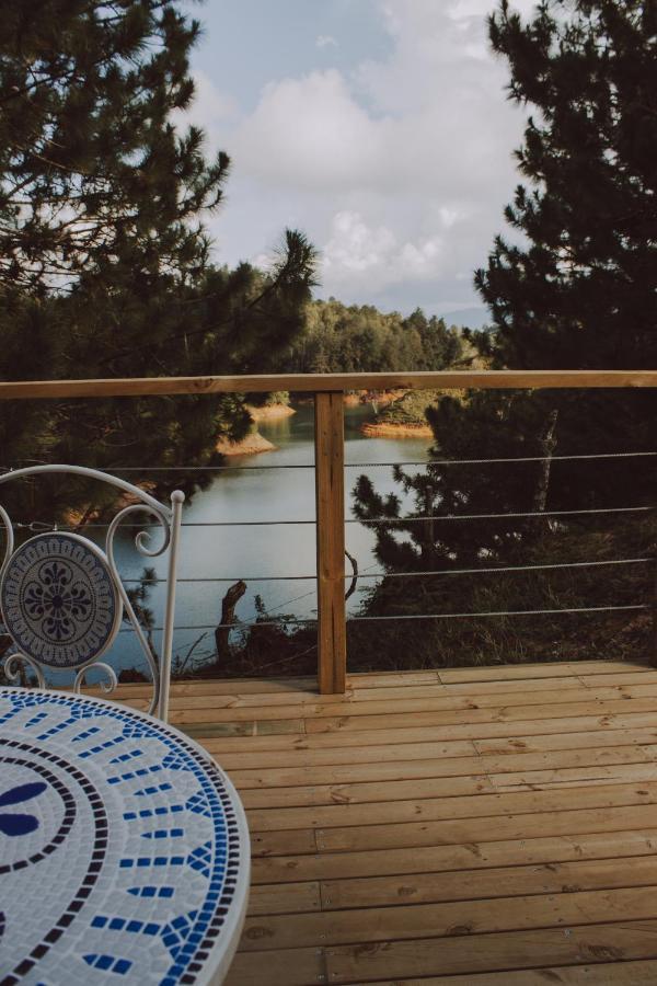 Cabanas Refugio Himalaya Guatapé 外观 照片