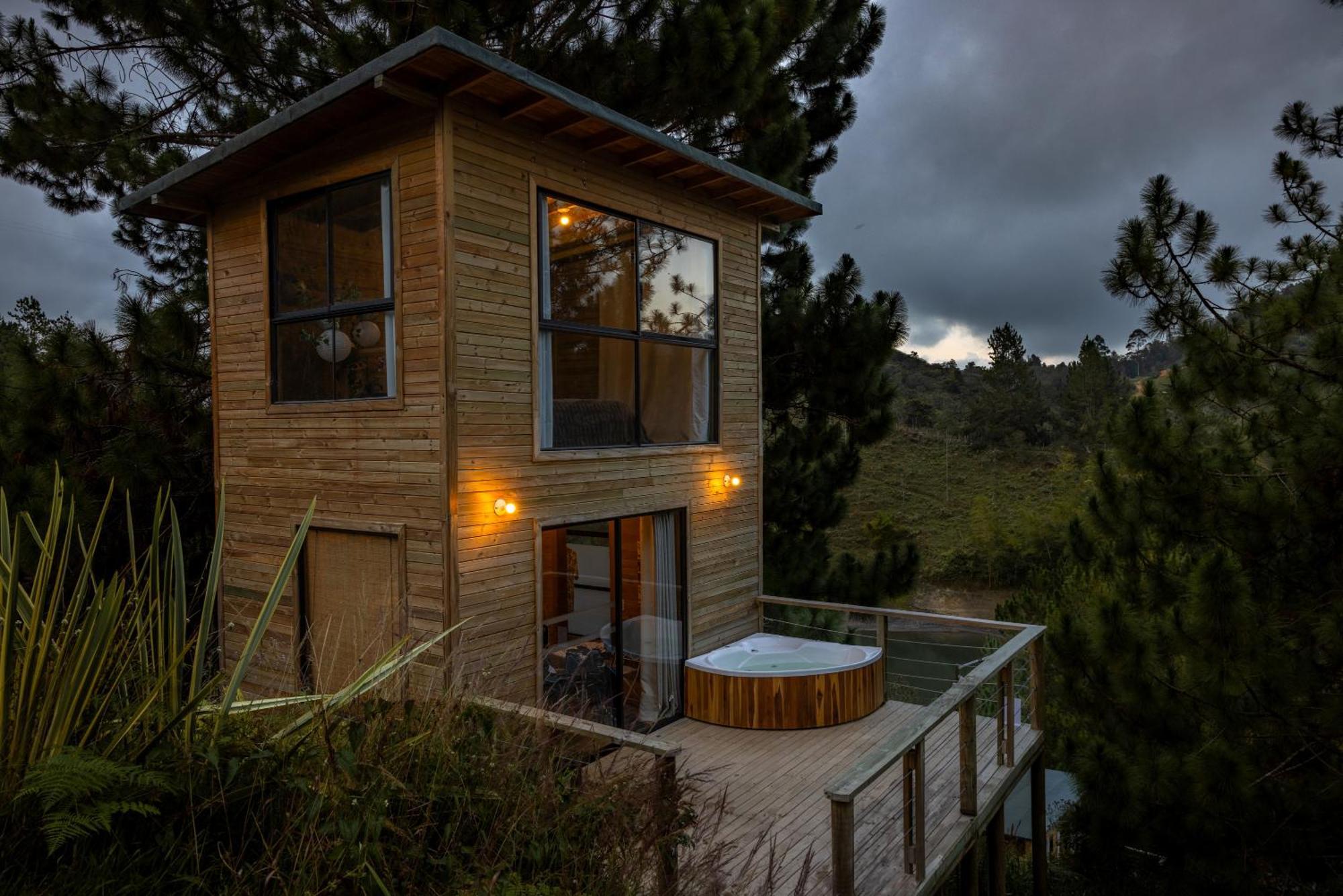 Cabanas Refugio Himalaya Guatapé 外观 照片