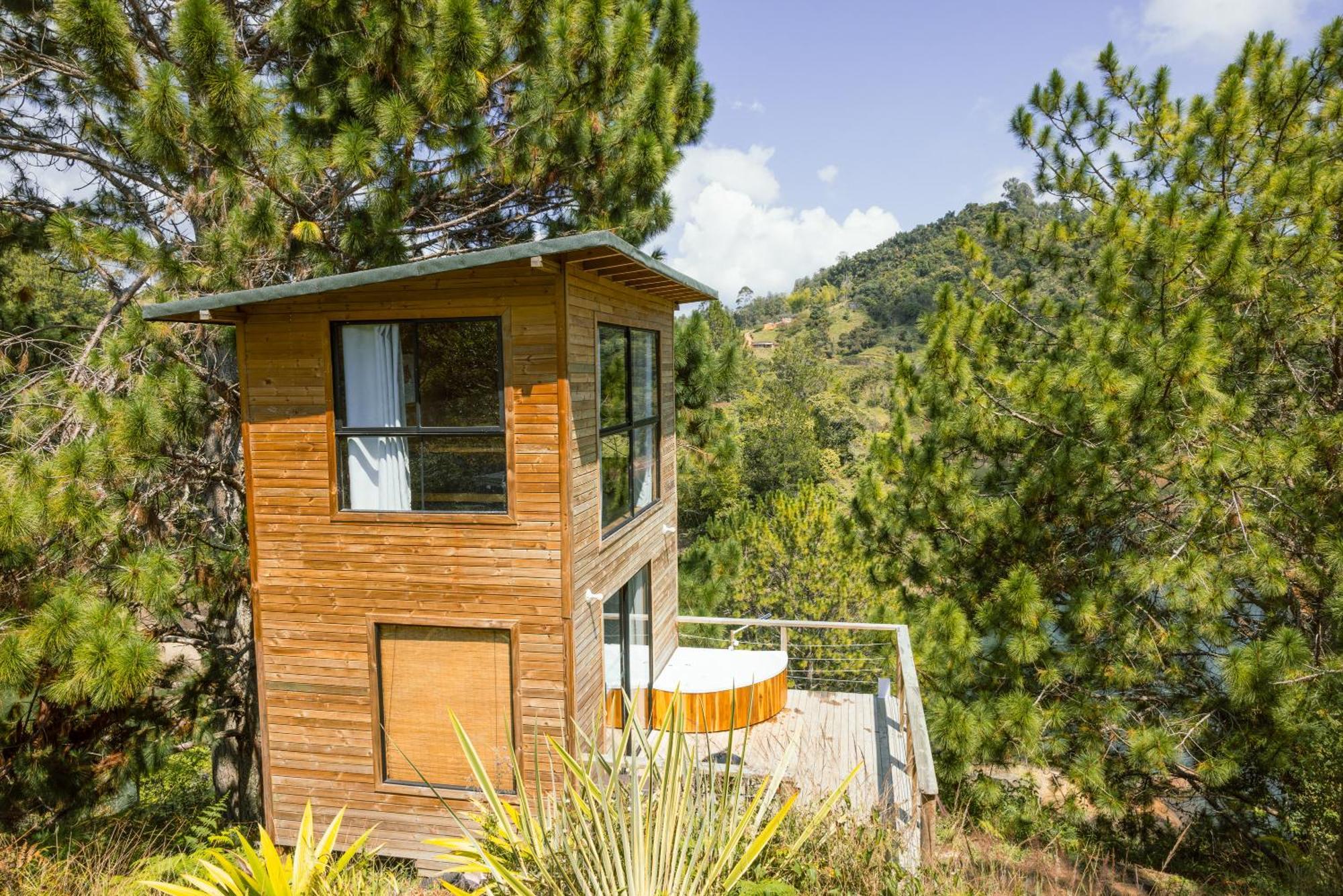 Cabanas Refugio Himalaya Guatapé 外观 照片