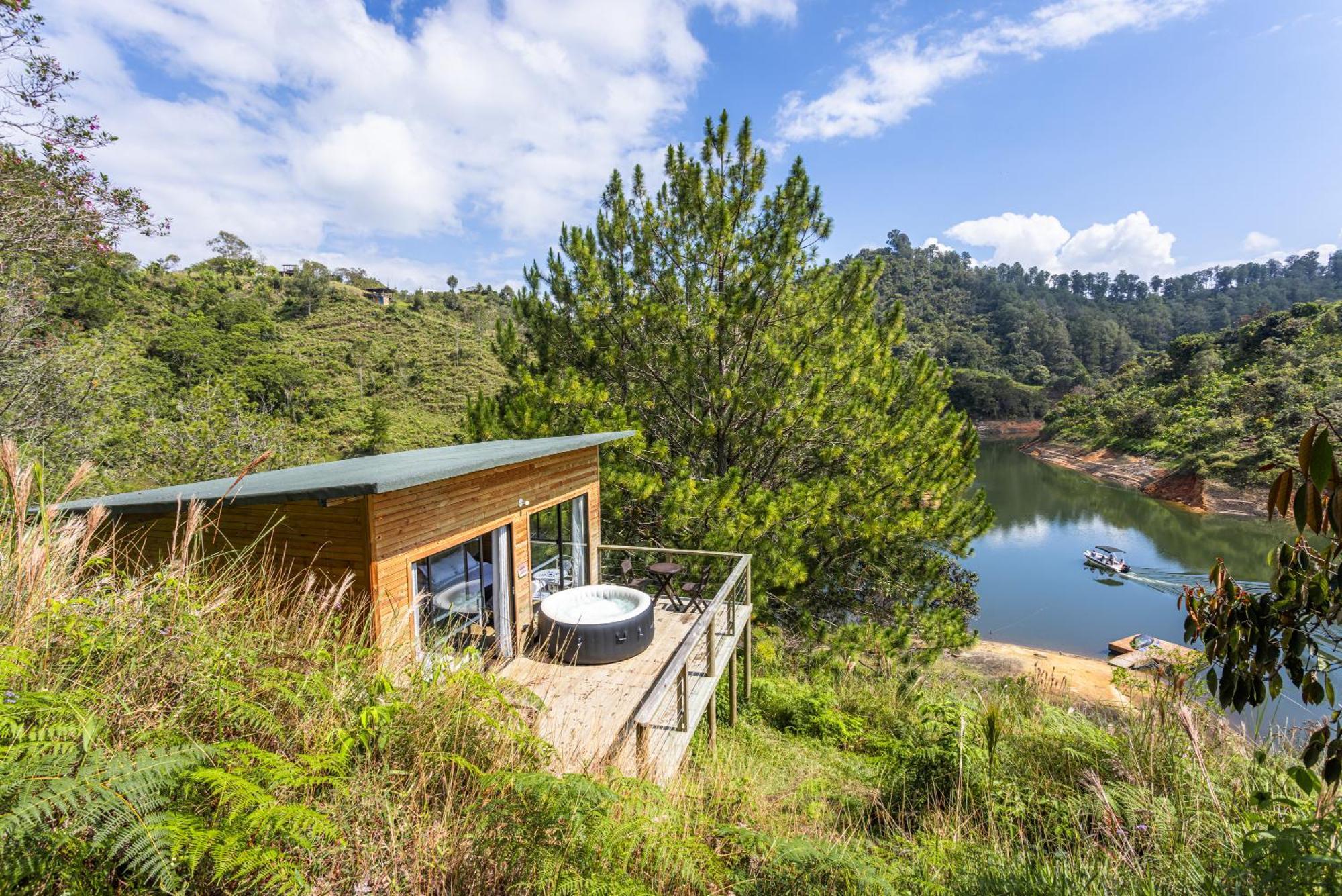 Cabanas Refugio Himalaya Guatapé 外观 照片